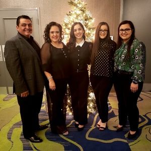 Meet your Posher, Veronica